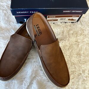 Izod Men's Seapoint Casual Tan Slip-On Loafer